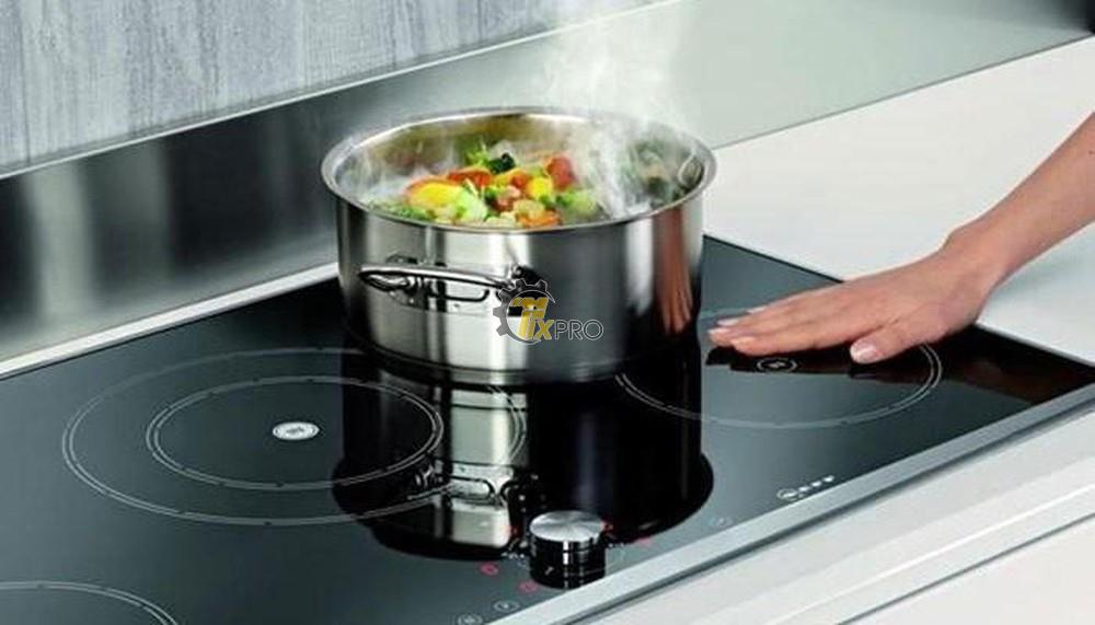 Những sai lầm không ngờ tới khiến bếp từ nhanh hỏng